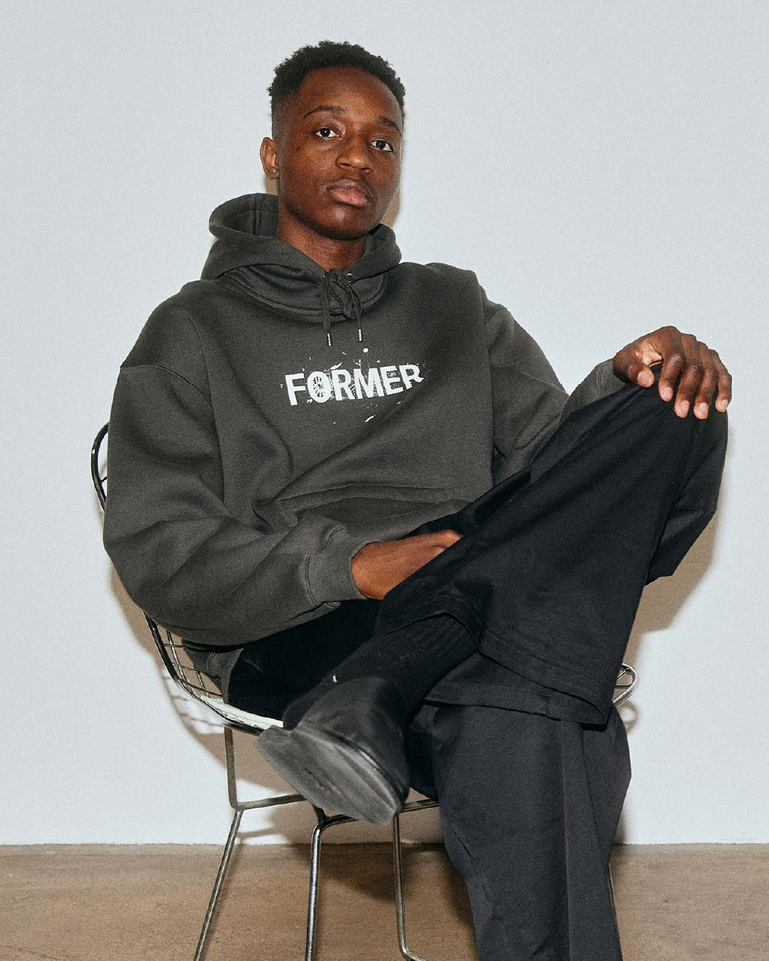 Polerón Former Legacy Scratch Negro Lavado